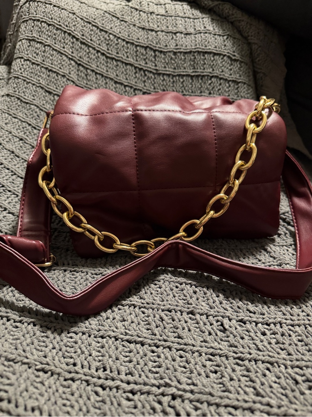 Primark Quilted Burgundy Shoulder Bag with Gold Chain